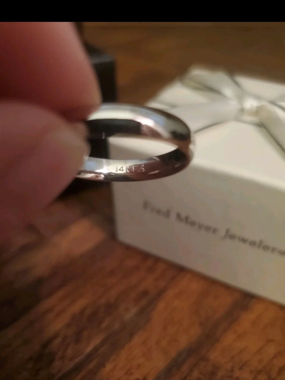 Men's 4mm 14k Wedding Band White Gold Size 10